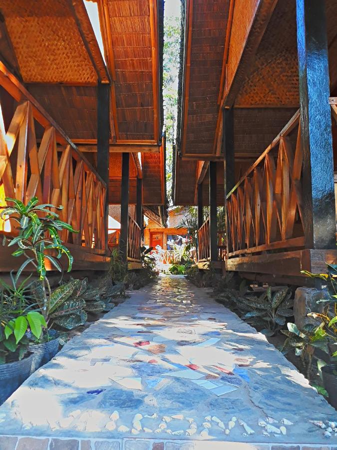 Castaway Native Huts Apartment San Vicente  Luaran gambar