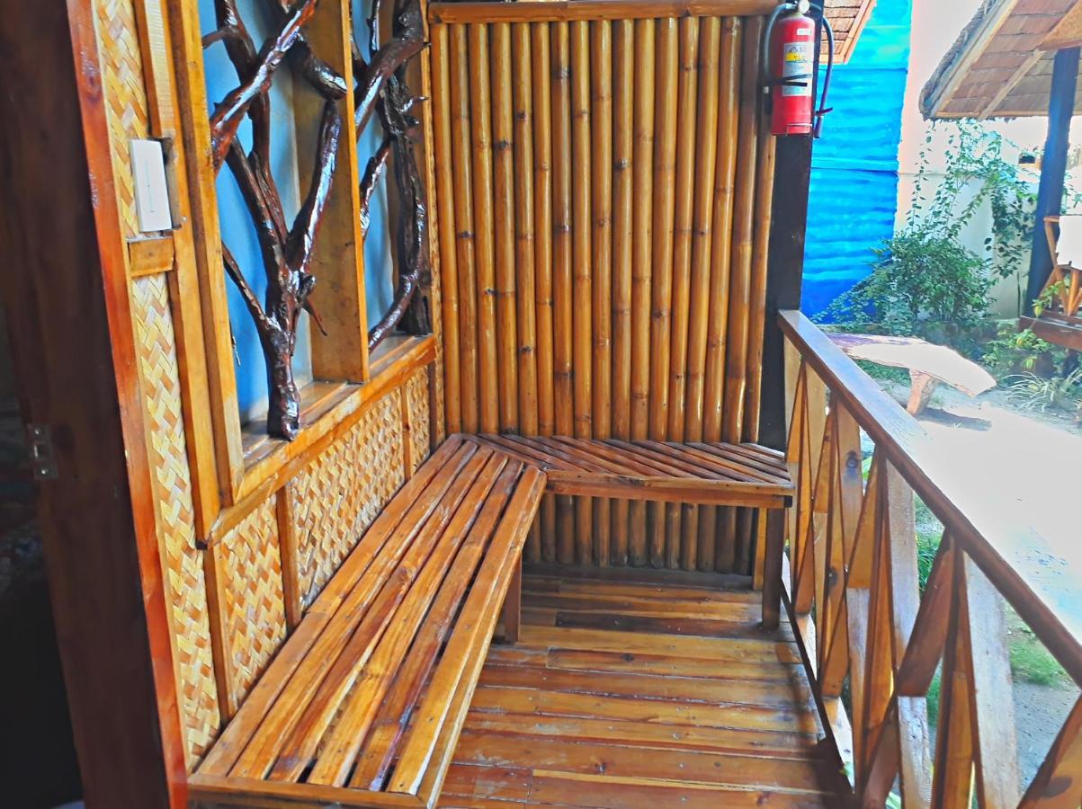 Castaway Native Huts Apartment San Vicente  Luaran gambar